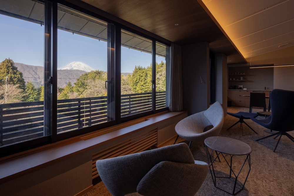 ラグジュアリースイート 綾 禁煙 部屋からの景観0 | 仙石原古今