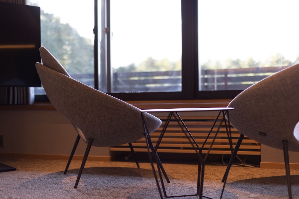 ラグジュアリースイート 綾 禁煙 客室9 | 仙石原古今