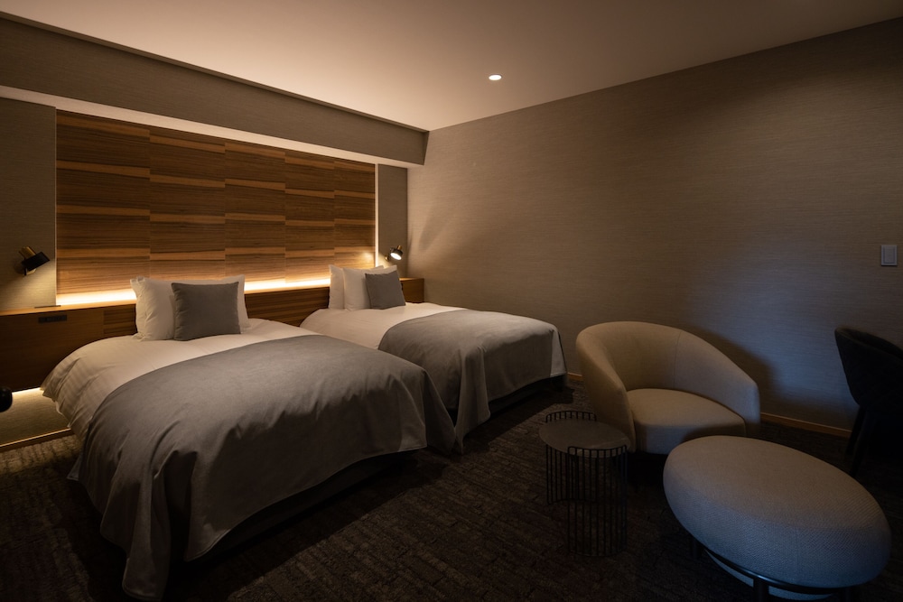 ラグジュアリースイート 綾 禁煙 客室1 | 仙石原古今