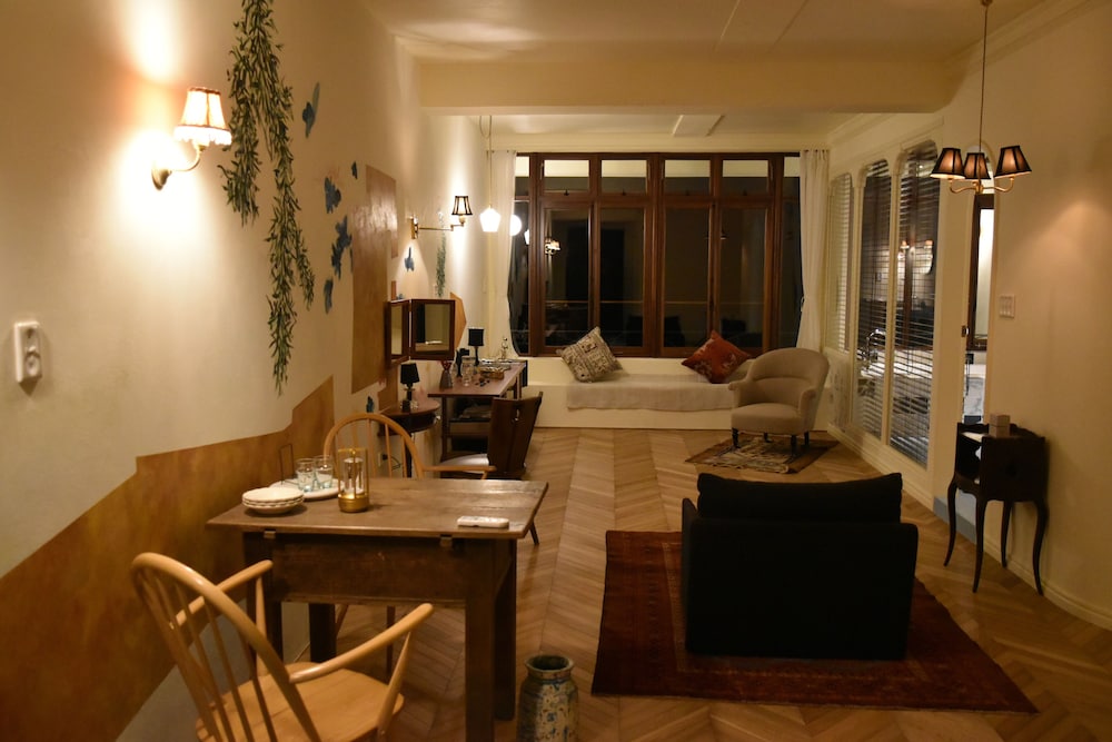 ラグジュアリー ダブルルーム 客室9 | ホテル カーサ ヴィーコ