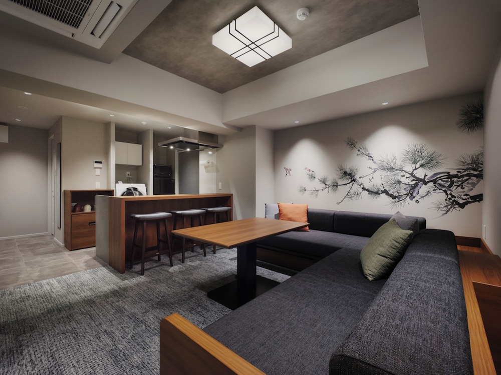スイート 10平米バルコニー付き 禁煙 客室16 | MONday Apart Premium 浅草