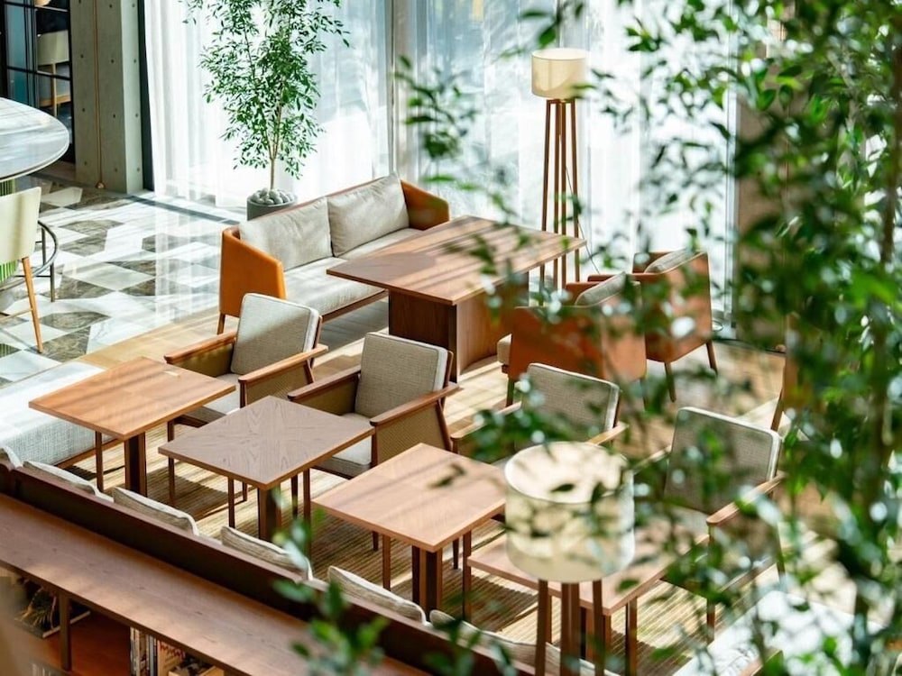 ロビーラウンジ1 | GREENITY IWATA(グリニティ イワタ) ロビーラウンジ1 | GREENITY IWATA(グリニティ イワタ)