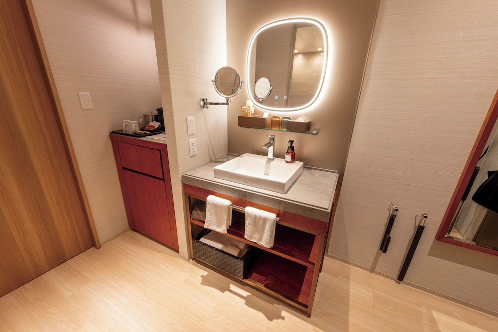 スーペリア ダブルルーム 禁煙 (ラウンジアクセス付き) 客室2 | ホテルスプリングス幕張 Premier