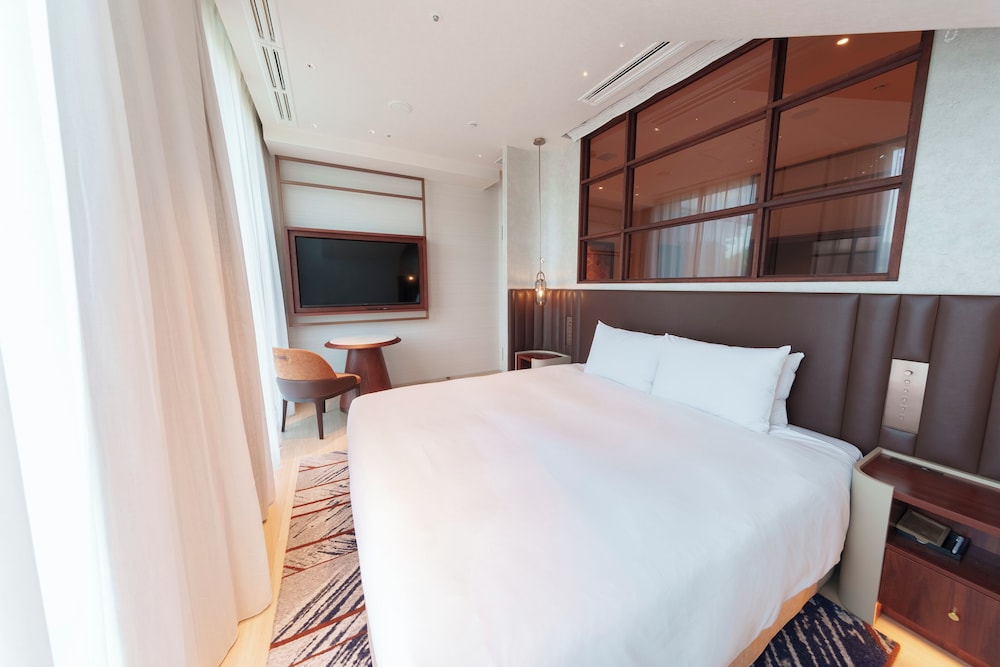 スイートダブル 禁煙 (ラウンジアクセス付き) 客室3 | ホテルスプリングス幕張 Premier