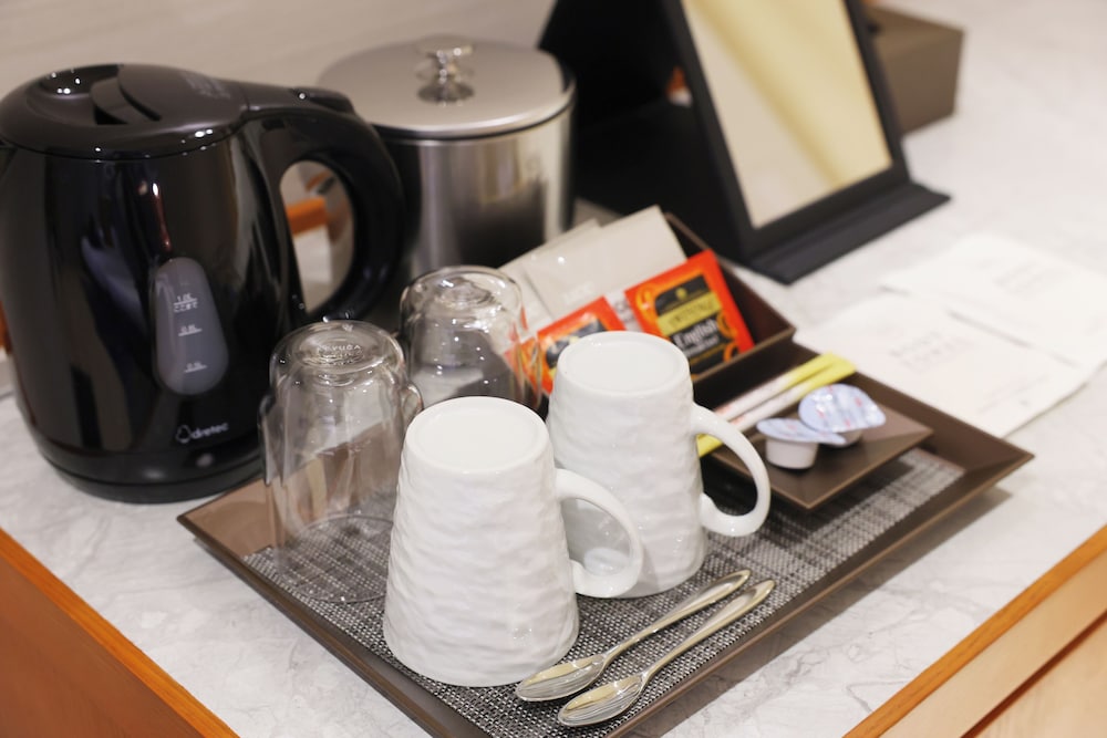 デラックス ツインルーム 禁煙 (ラウンジアクセス付き) 客室の設備とサービス0 | ホテルスプリングス幕張 Premier