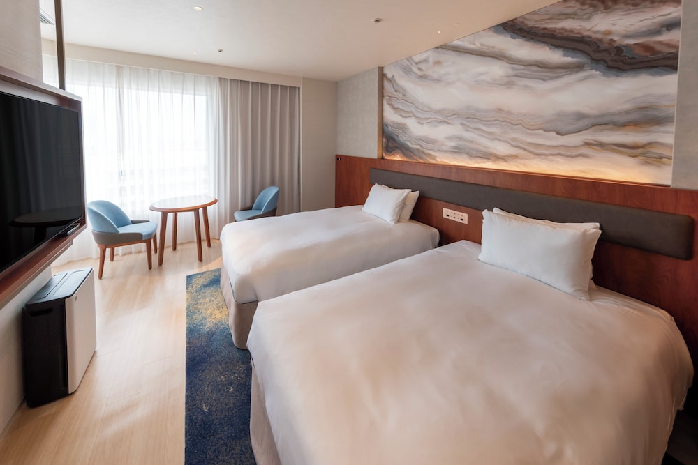 デラックス ツインルーム 禁煙 (ラウンジアクセス付き) | ホテルスプリングス幕張 Premier