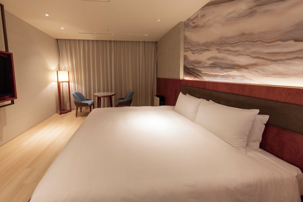 スーペリア ダブルルーム 禁煙 (ラウンジアクセス付き) | ホテルスプリングス幕張 Premier