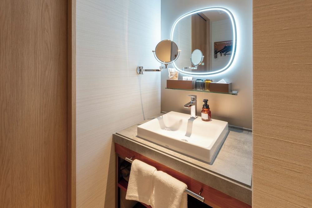 スーペリア ツインルーム 禁煙 (ラウンジアクセス付き) 客室2 | ホテルスプリングス幕張 Premier