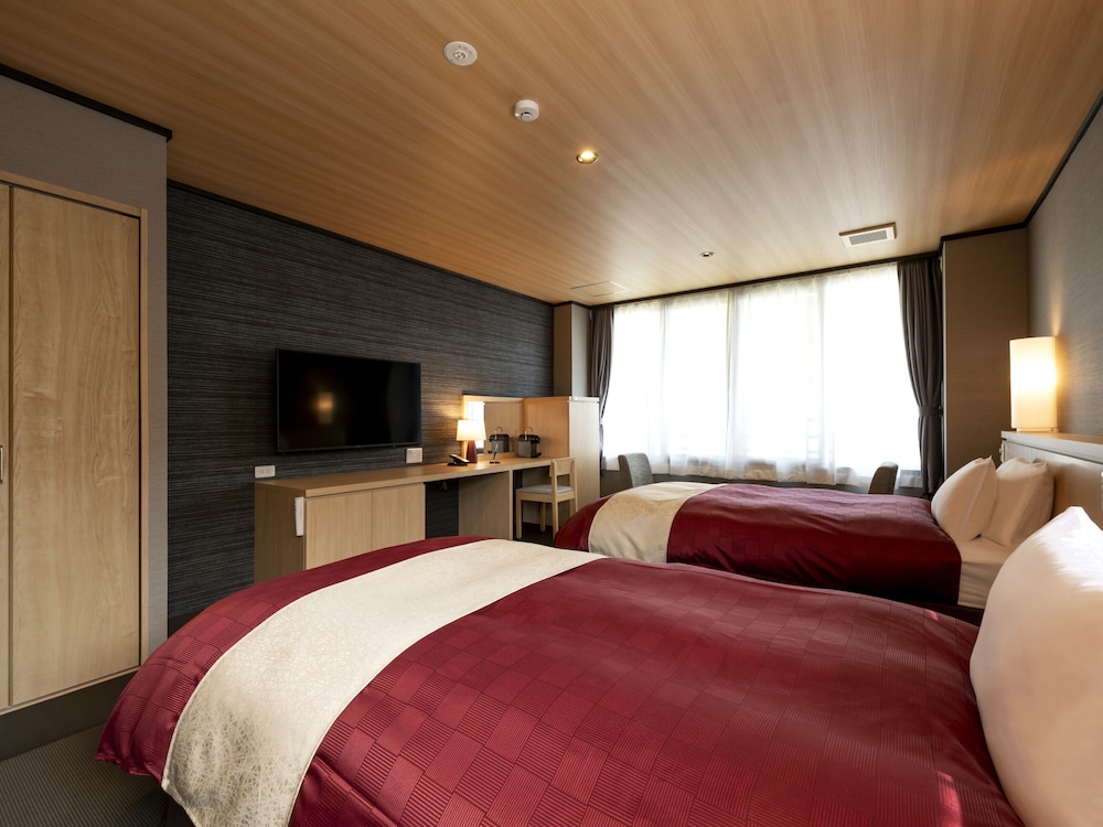 Japanese Modern Style Room, For 4 People, Non Smoking 客室1 | 玉名温泉くつろぎの宿 蔵の郷