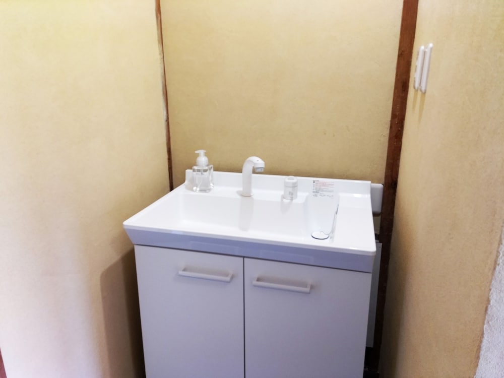 ツインルーム 禁煙 共用バスルーム 共用バスルーム0 | Guesthouse Bench