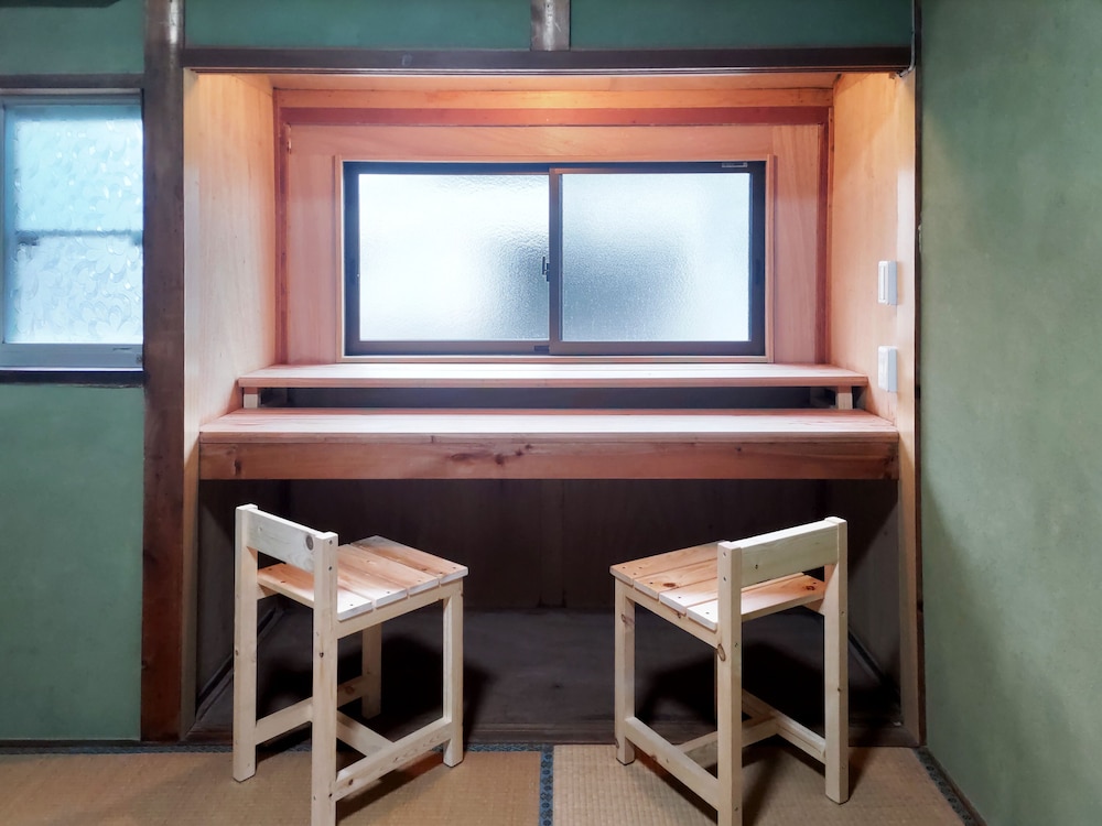 和風トリプルルーム 禁煙 共用バスルーム 客室2 | Guesthouse Bench