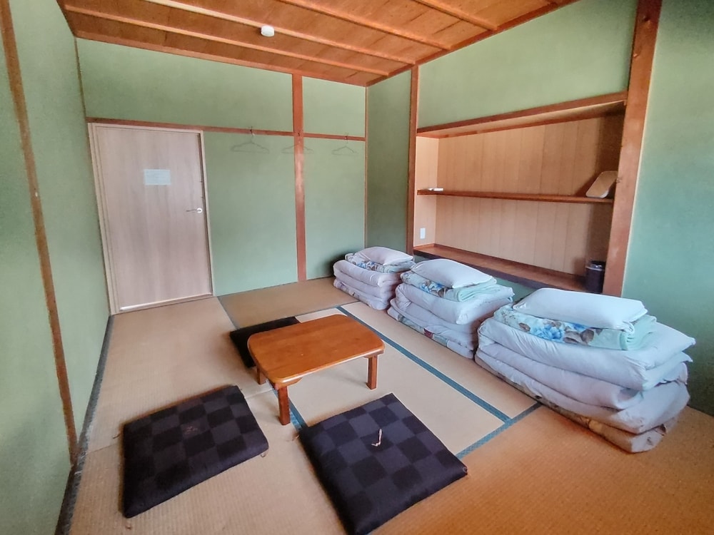 和風トリプルルーム 禁煙 共用バスルーム 客室6 | Guesthouse Bench