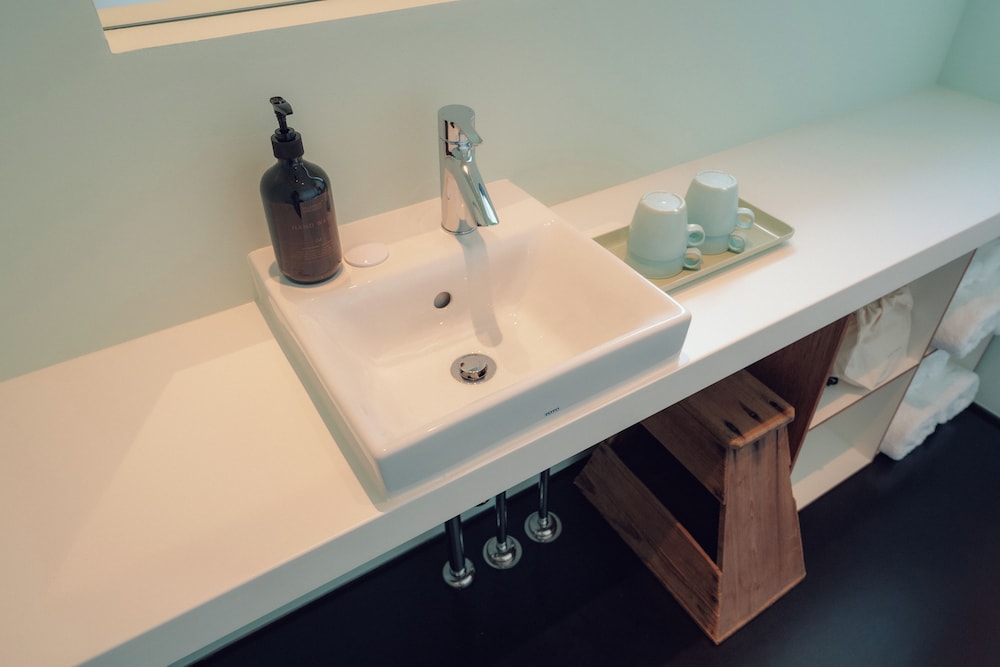 コンセプト/旅籠 1 インテリアセレクト D＆DEPARTMENT PROJECT [禁煙] バスルーム0 | 旅籠ヴィソン