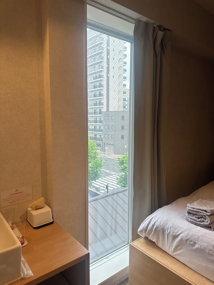 ダブルルーム 禁煙 客室8 | OHWA hostel minowa station