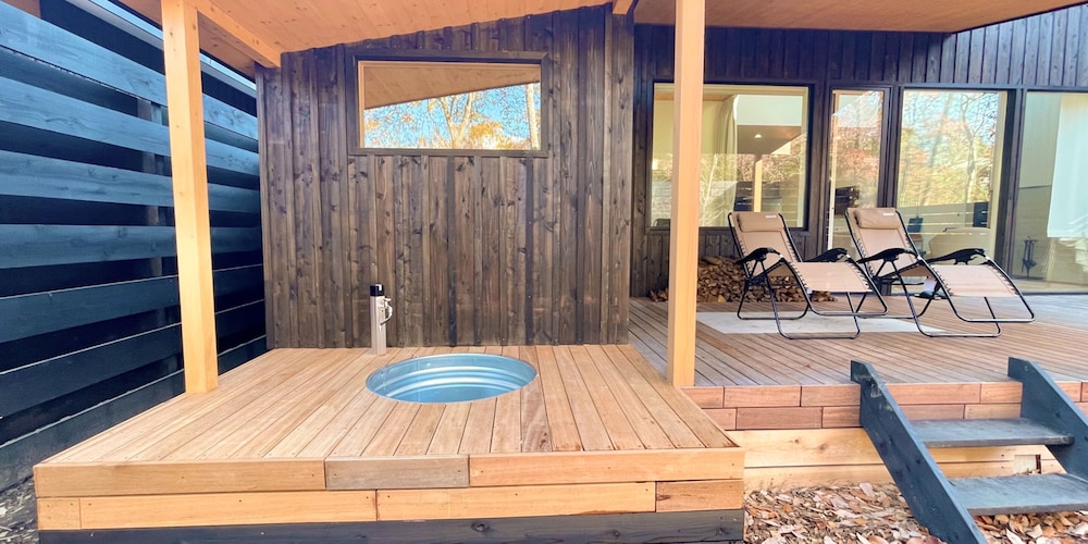 サウナ棟 テラス / パティオ0 | 軽井沢ハウスヴィラ