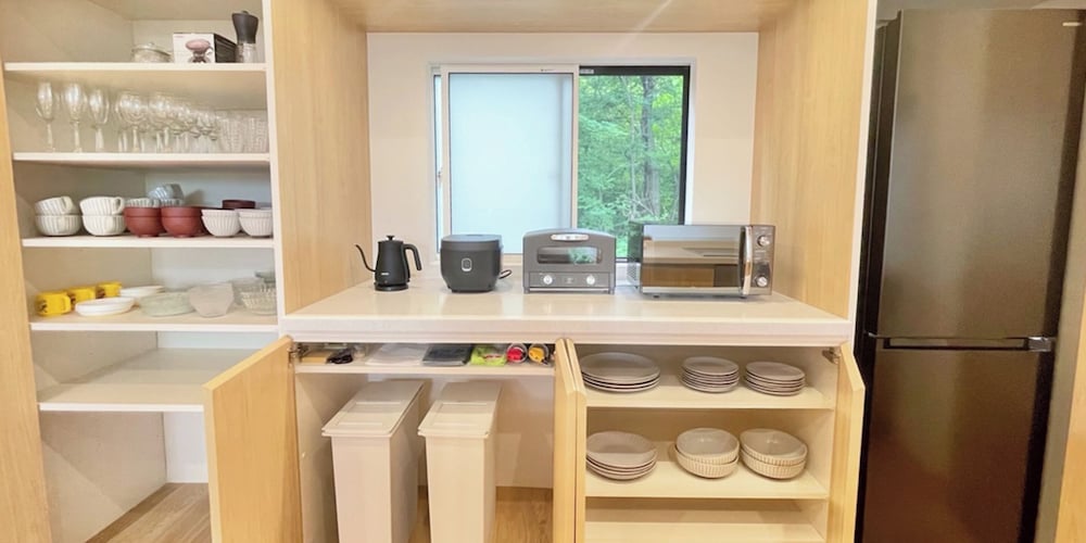 檜風呂棟 専用キッチン0 | 軽井沢ハウスヴィラ