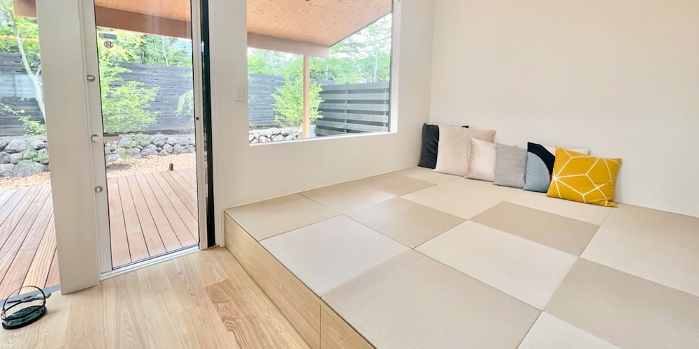 サウナ棟 客室5 | 軽井沢ハウスヴィラ