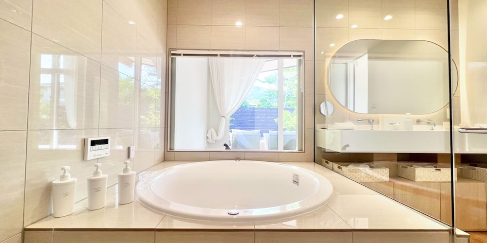 平屋棟 バスルーム0 | 軽井沢ハウスヴィラ