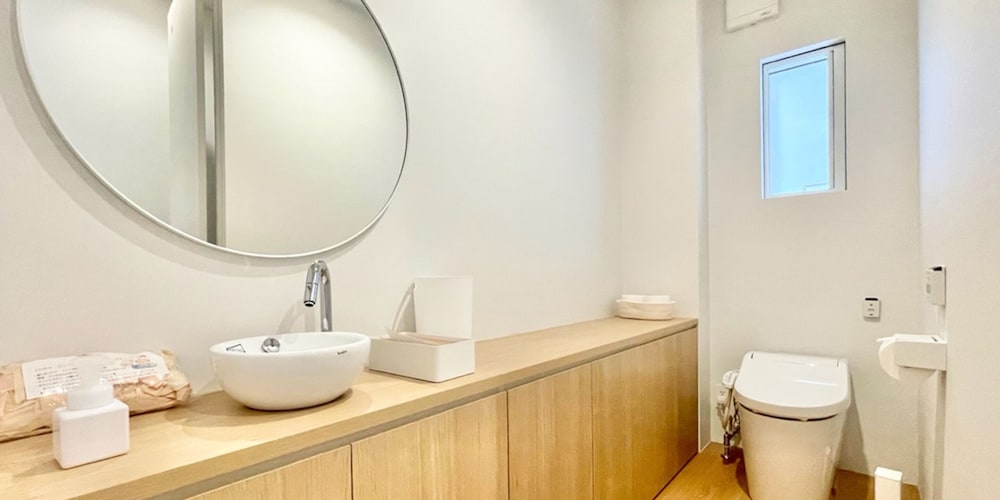 檜風呂棟 バスルーム1 | 軽井沢ハウスヴィラ