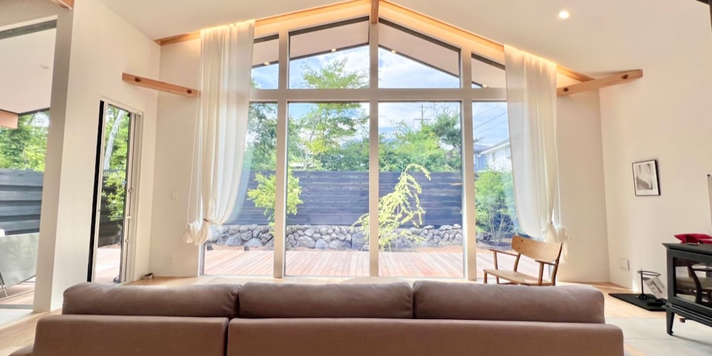 平屋棟 リビング エリア3 | 軽井沢ハウスヴィラ