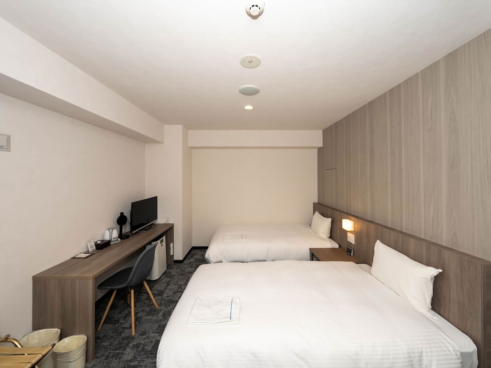 ツインルーム 客室2 | ガーデンズステイ