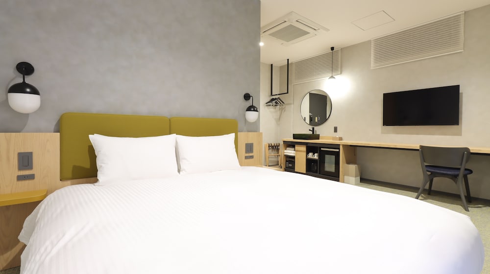 スーペリア ダブルルーム 禁煙 | HOTEL Tomiya with M's