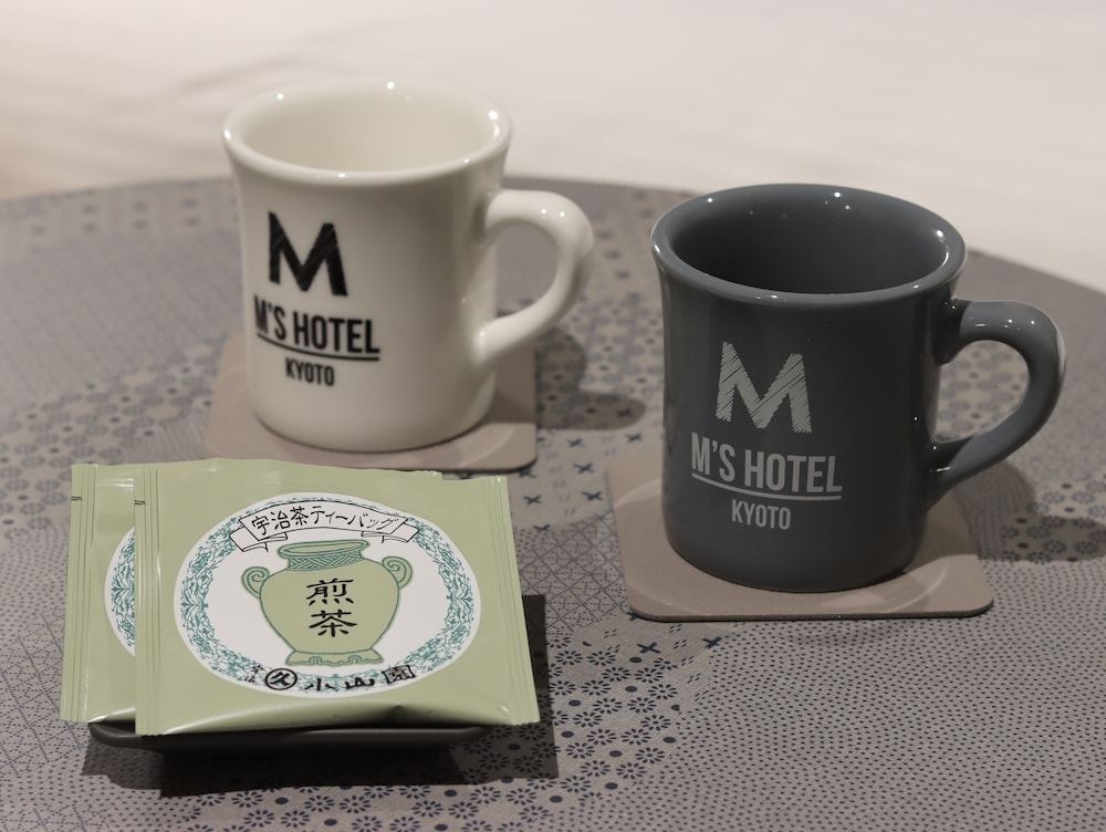 デラックス ダブルルーム シティビュー 客室3 | HOTEL Tomiya with M's