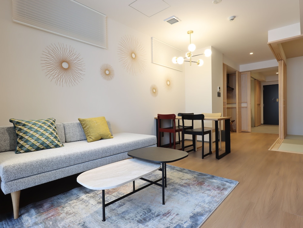 スーペリア スイート シティビュー 客室4 | HOTEL Tomiya with M's