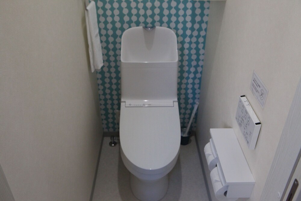 2F青の部屋 禁煙 バスルームの設備0 | マリノワン
