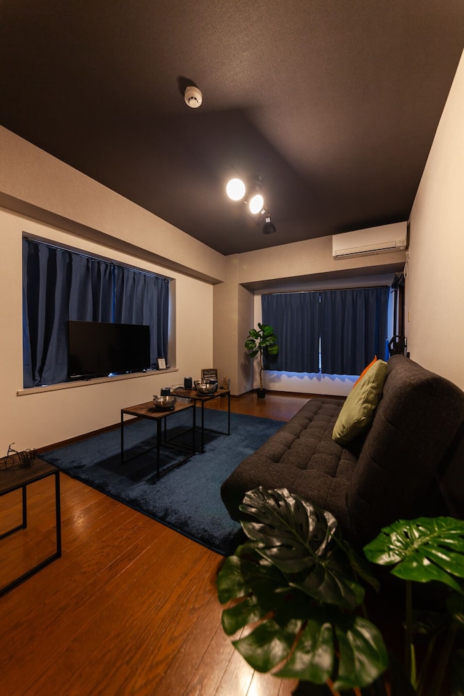 客室1 | おやど紀伊国屋 諏訪町 客室1 | おやど紀伊国屋 諏訪町