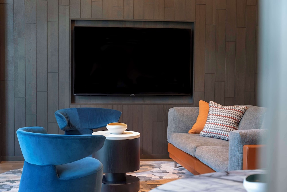 キャノピー大阪スイート (キングベッド) | キャノピー by ヒルトン大阪梅田