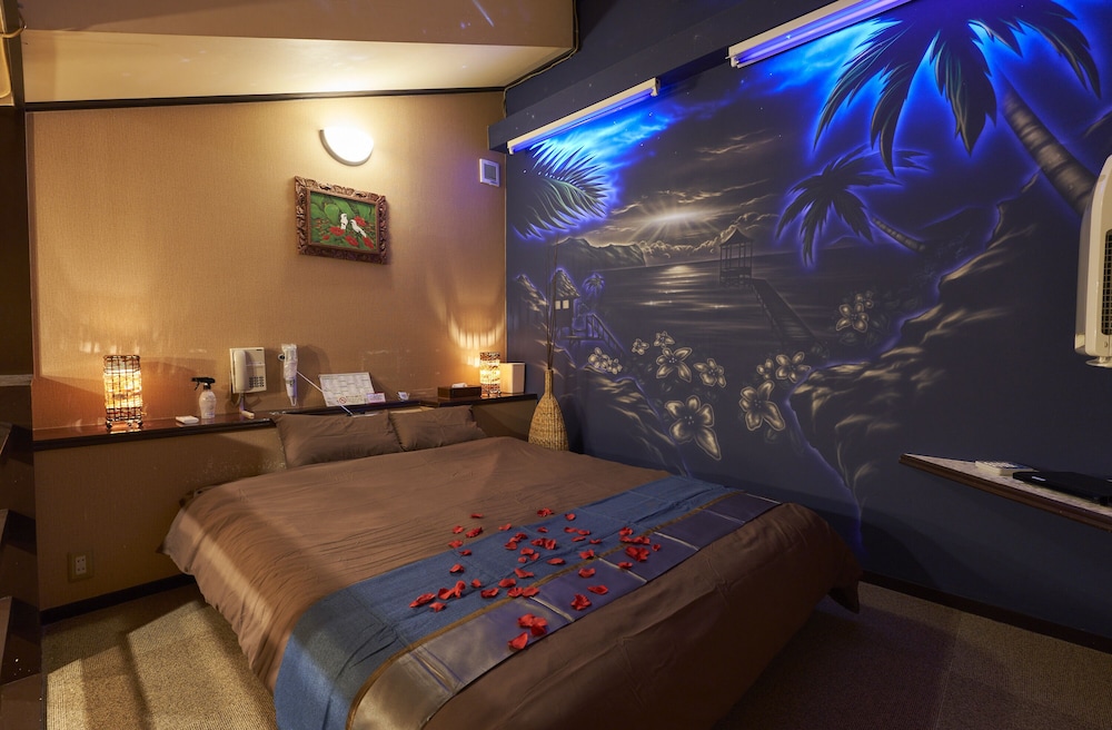 ダブルルーム ダブルベッド 1 台 客室5 | ホテル プリンセス - 大人限定