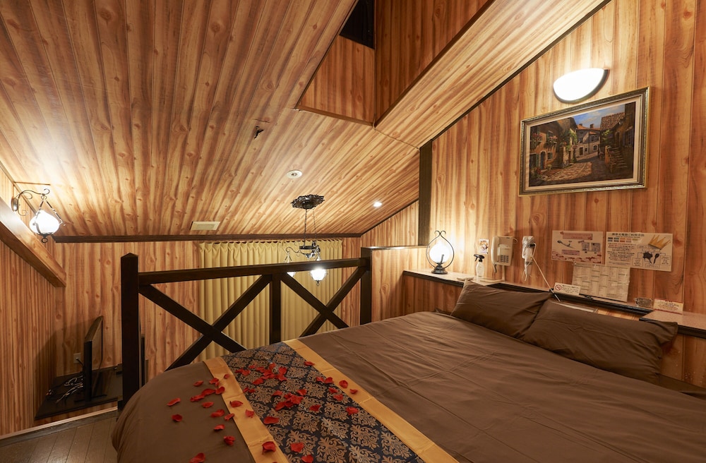 ダブルルーム ダブルベッド 1 台 客室4 | ホテル プリンセス - 大人限定