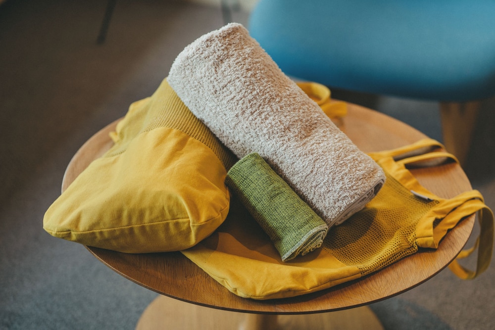 ダブルルーム ダブルベッド 1 台 共用バスルーム 客室の設備とサービス1 | SOIL Setoda