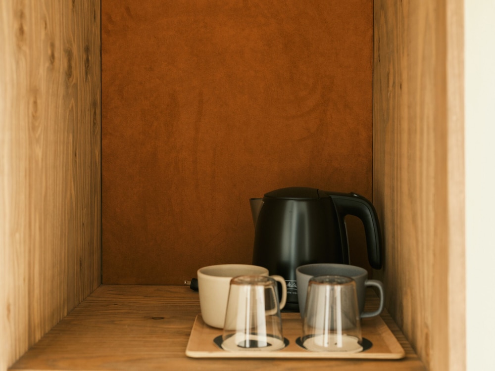 ダブルルーム ダブルベッド 1 台 共用バスルーム 客室の設備とサービス0 | SOIL Setoda