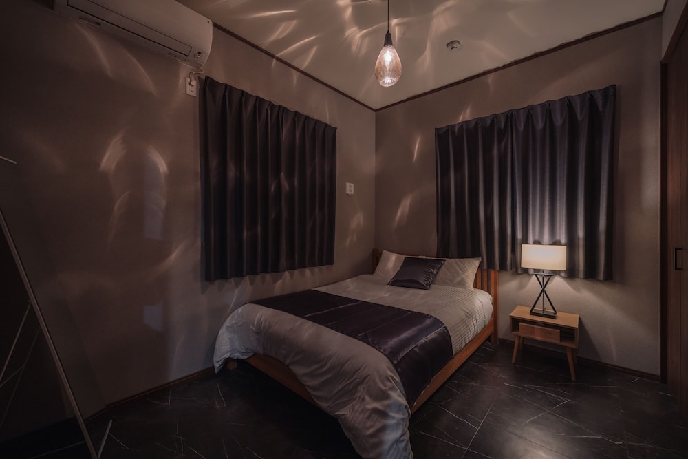 エクスクルーシブ ヴィラ 3 ベッドルーム キッチン ガーデンビュー 客室7 | Private House うーじ家