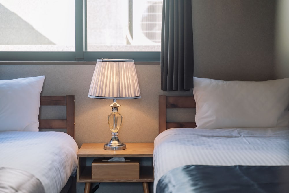 エクスクルーシブ ヴィラ 3 ベッドルーム キッチン ガーデンビュー 客室3 | Private House うーじ家