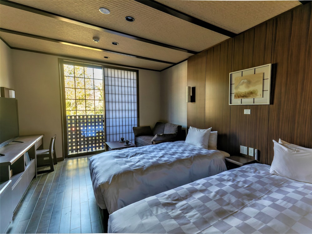 客室1 | ホテル森の風箱根仙石原