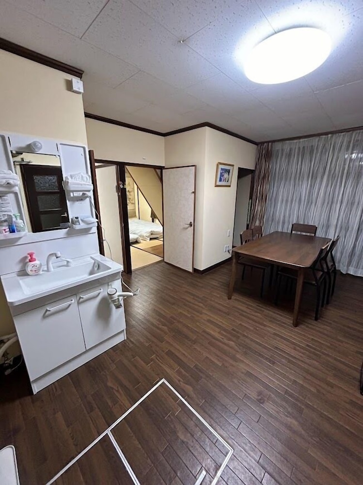 エコノミー アパートメント (301) バスルーム1 | 民泊太田3号館