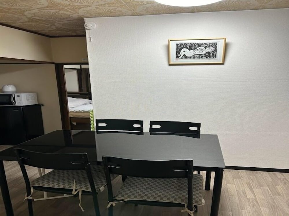 アパートメント (302) 専用キッチン2 | 民泊太田3号館