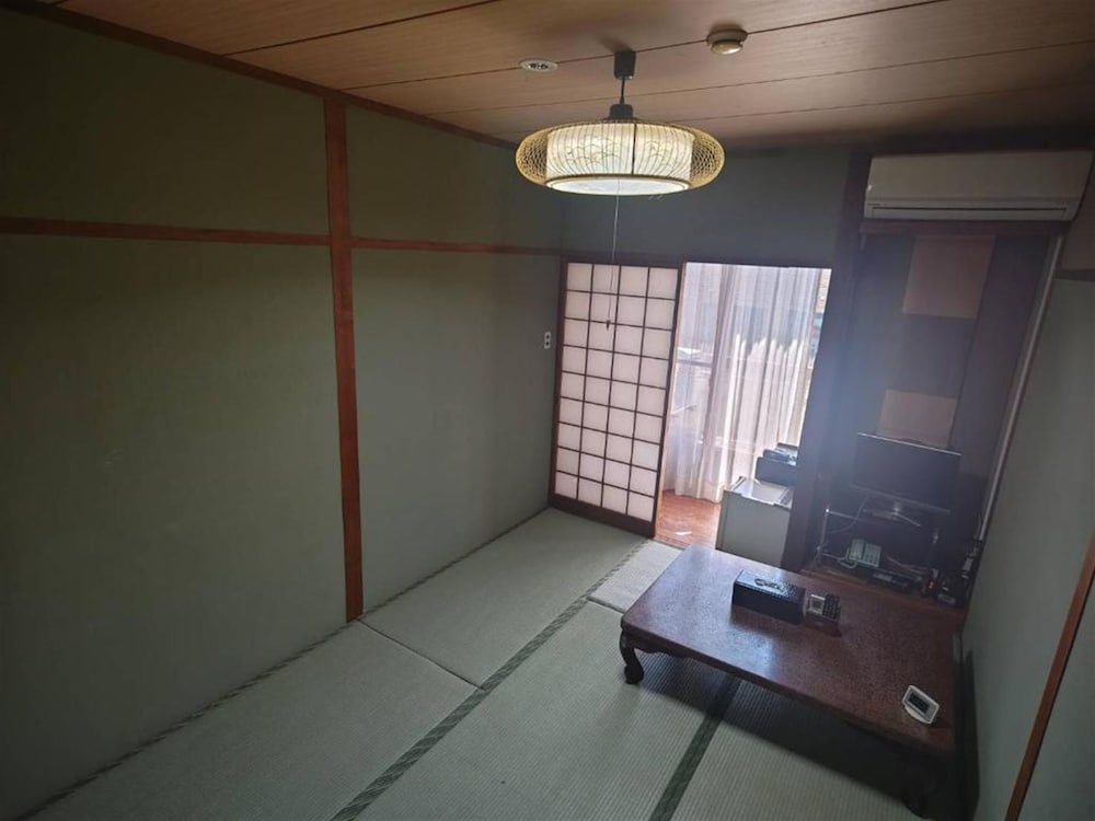ベーシック ルーム | ホテル中山荘