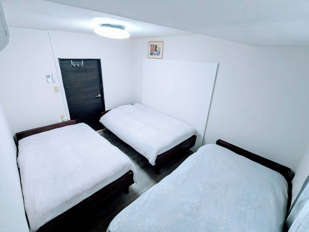 エコノミー トリプルルーム (502) | 民泊太田5号館