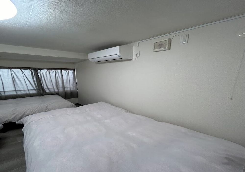 エコノミー トリプルルーム (502) 客室3 | 民泊太田5号館