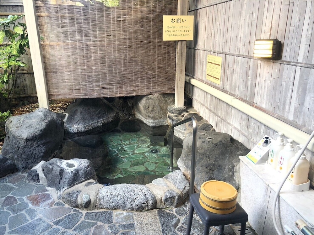 エグゼクティブ ルーム 禁煙 ガーデンビュー バスルーム2 | 伊豆長岡温泉 弘法の湯 伊古奈荘