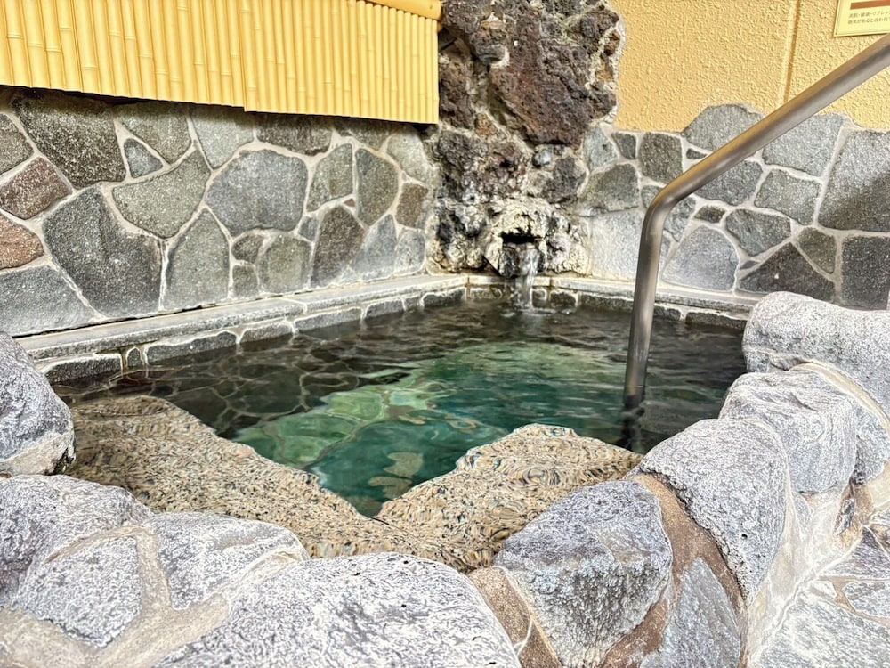 デラックス ルーム 禁煙 ガーデンビュー バスルーム0 | 伊豆長岡温泉 弘法の湯 伊古奈荘