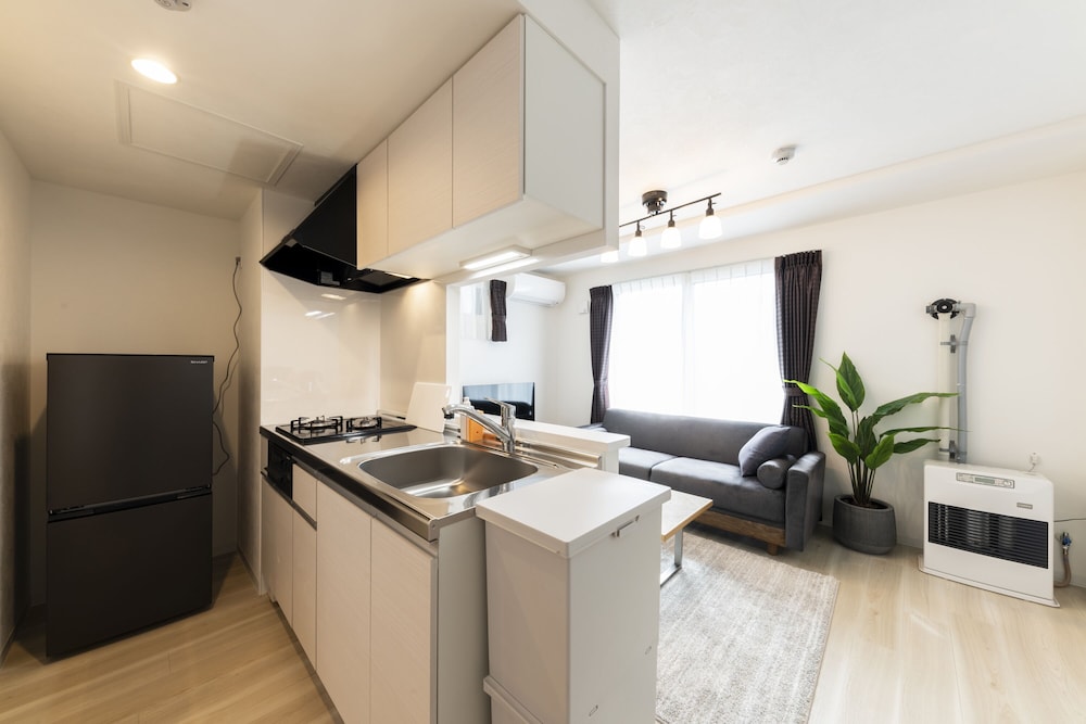 アパートメント 専用キッチン2 | SERENADE 千歳MS103