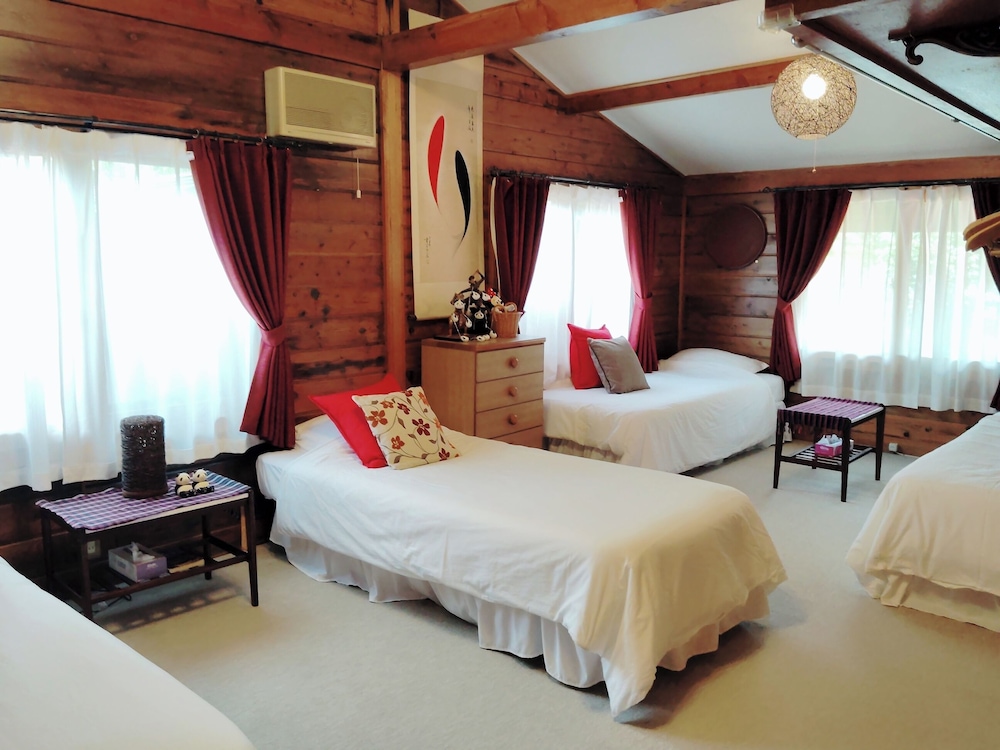 4 人部屋 客室5 | Pension Snowfall Meteorペンション飛雪流星