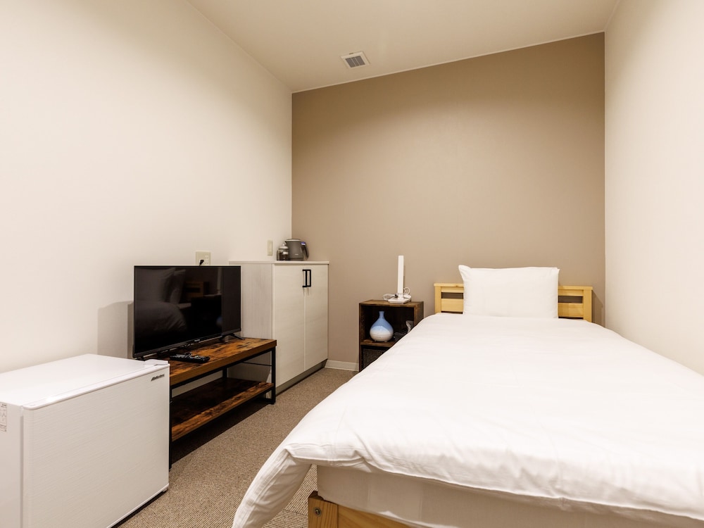 3ROOM (定員3) 3ベッド 禁煙 客室4 | Tabist北見アスリートステイズ