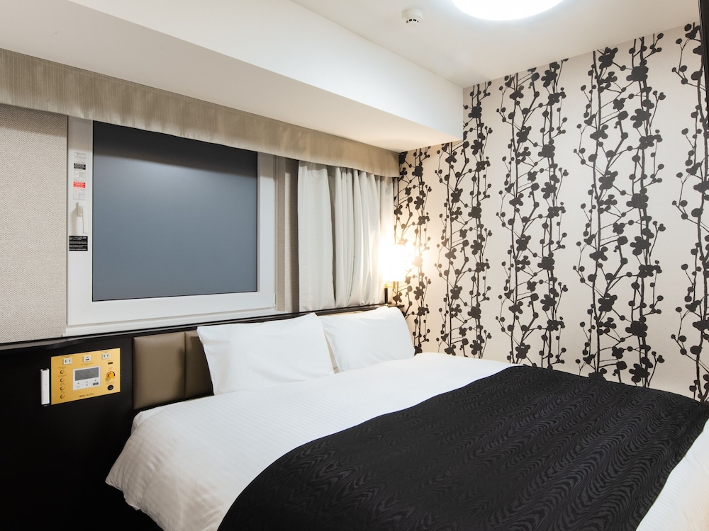 スーペリアルーム 全室禁煙 (眺望なし) | アパホテル & リゾート〈大阪なんば駅前タワー〉