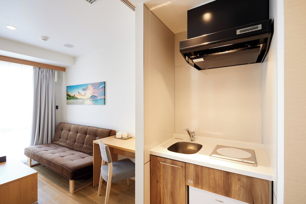 ファミリールーム 専用キッチン0 | ファーイーストビレッジホテル大阪なんば南